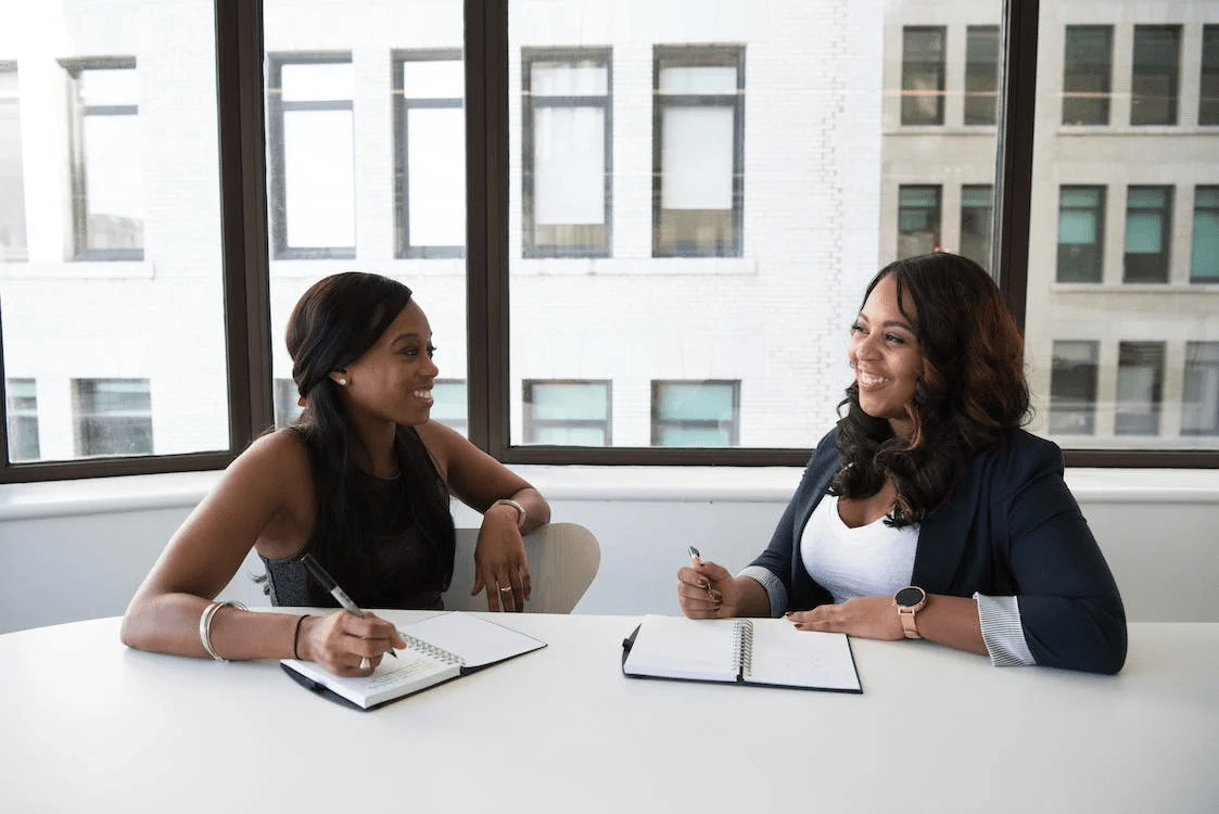 HR and employee during performance review
